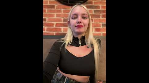 Media: milkyy_wway Stripchat 2024-12-01 11:40:00