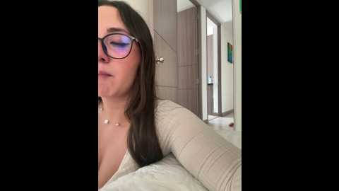 Media: anli5 Stripchat 2024-12-02 18:05:00