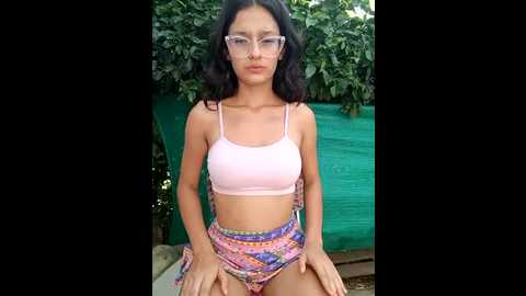Media: ary_18 Stripchat 2024-12-02 18:17:00