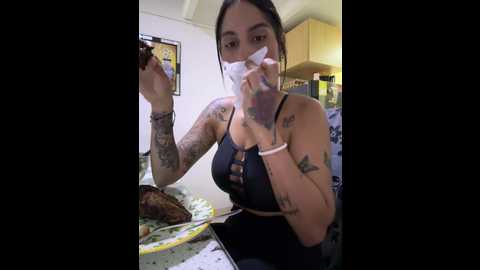 Media: charlotte_stevenss_ Stripchat 2024-12-02 18:58:00