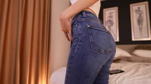 Media: doviaclaire Stripchat 2024-12-02 11:05:00