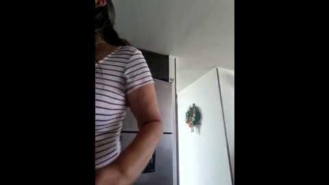 Media: emma_tour Stripchat 2024-12-02 17:48:00