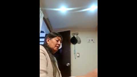 Media: emma_tour Stripchat 2024-12-02 19:56:00