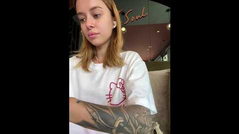 Media: enjoy_my_beauty Stripchat 2024-12-02 05:30:00