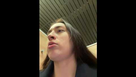 Media: holly_play Stripchat 2024-12-02 14:34:00