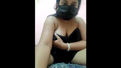 hotitrisha @ stripchat on 20241202