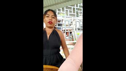 Media: karol_kamila19 Stripchat 2024-12-02 17:12:00