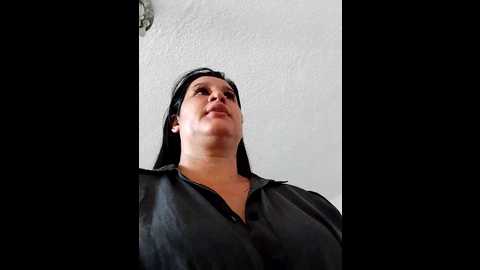 Media: keilymadam Stripchat 2024-12-02 15:20:00