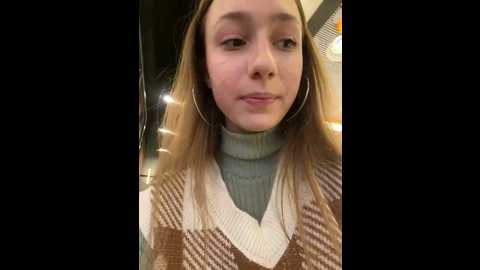 Media: lia__love Stripchat 2024-12-02 14:55:00