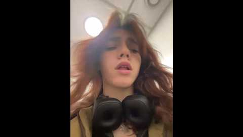 Media: lily__belle Stripchat 2024-12-02 18:28:00