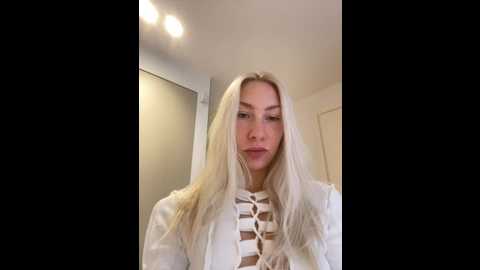 Media: luisabecker Stripchat 2024-12-02 12:31:00