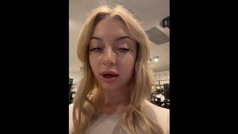 Media: melissa_grr Stripchat 2024-12-02 12:46:00
