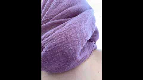 Media: naughty__angel Stripchat 2024-12-02 12:40:00