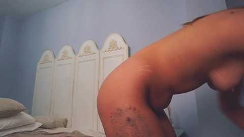 Media: new_dee Stripchat 2024-12-02 12:45:00