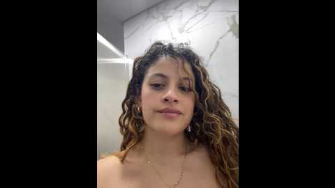 Media: alana15 Stripchat 2024-12-03 22:27:00
