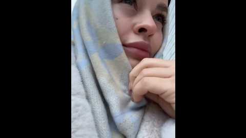 Media: angelinateller Stripchat 2024-12-03 02:56:00