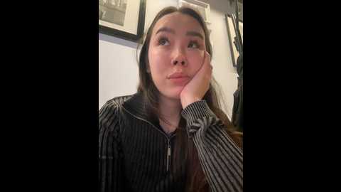 Media: asian_asami Stripchat 2024-12-03 15:10:00