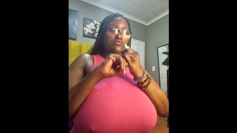 Media: bustygoddess32 Stripchat 2024-12-03 02:31:00