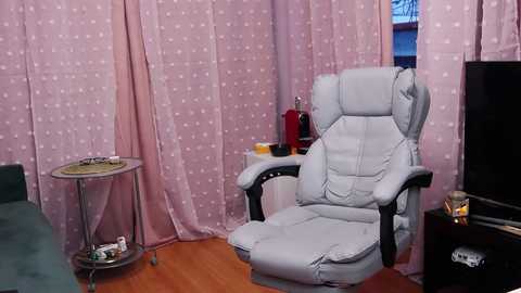 Media: carrielovex Stripchat 2024-12-03 05:48:00