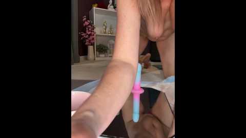 Media: cherry_red_xo Stripchat 2024-12-03 17:00:00