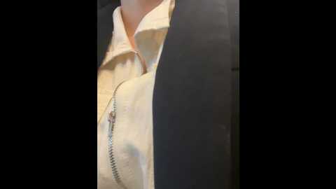 Media: hamy81 Stripchat 2024-12-03 08:50:00