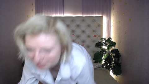 Media: lena_paulles Stripchat 2024-12-03 14:55:00