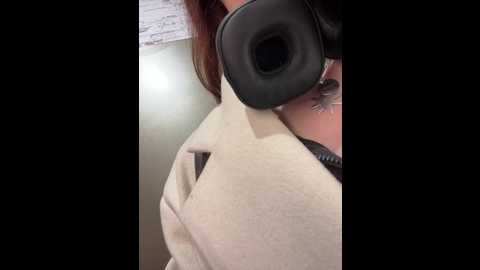 Media: lily__belle Stripchat 2024-12-03 14:24:00