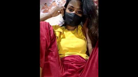 Media: roohi_sexy Stripchat 2024-12-03 10:04:00