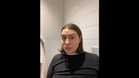 Media: suziemurray Stripchat 2024-12-03 11:49:00