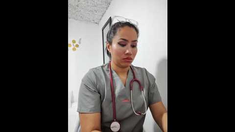 Media: sweet_nurse_1 Stripchat 2024-12-03 05:02:00