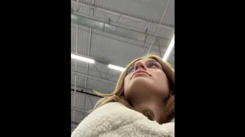 Media: _angelari_ Stripchat 2024-12-04 21:38:00