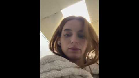 Media: _angelari_ Stripchat 2024-12-04 21:55:00