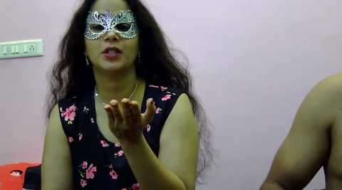 Media: _indian_couples Stripchat 2024-12-04 19:14:00