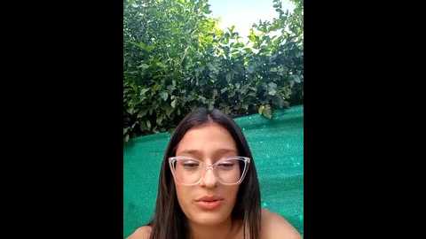 Media: ary_18 Stripchat 2024-12-04 20:11:00