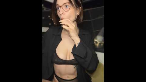 Media: camilla_railian Stripchat 2024-12-04 18:55:00