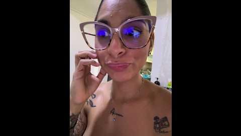 Media: charlotte_stevenss_ Stripchat 2024-12-04 16:34:00