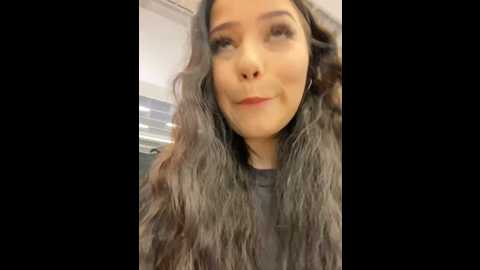 Media: chloe__moon Stripchat 2024-12-04 15:02:00
