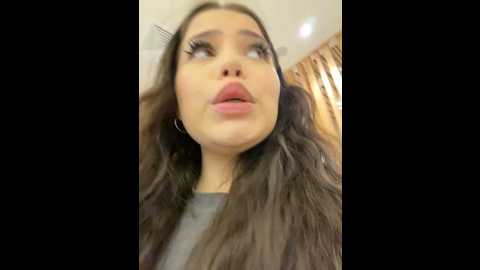 Media: chloe__moon Stripchat 2024-12-04 17:20:00