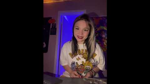 Media: cutiepiespanks Stripchat 2024-12-04 00:00:00