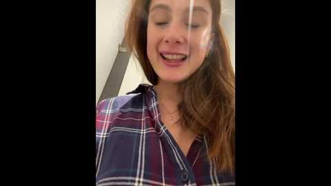 Media: dina_tease Stripchat 2024-12-04 12:41:00