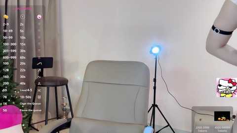 Media: hahaha_ha2 Stripchat 2024-12-04 18:22:00