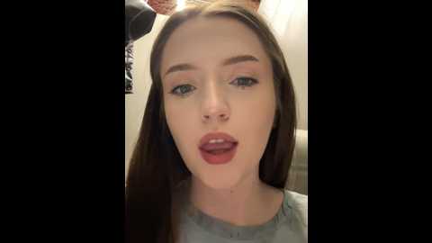 Media: jessi_meow Stripchat 2024-12-04 10:59:00