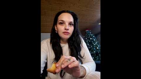 Media: jujuicy_97 Stripchat 2024-12-04 09:56:00