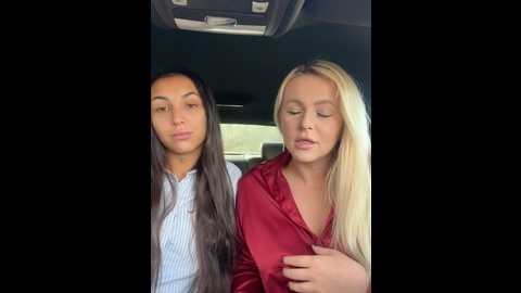 Media: keep_us_wild Stripchat 2024-12-04 03:16:00