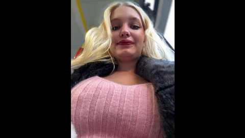 Media: milkyy_wway Stripchat 2024-12-04 08:23:00