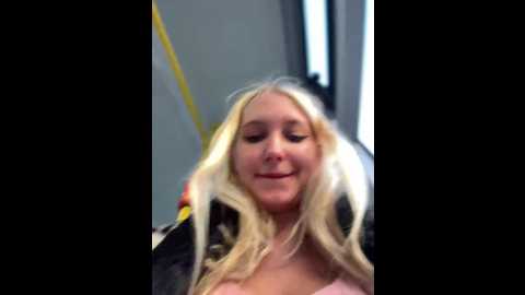 Media: milkyy_wway Stripchat 2024-12-04 08:59:00