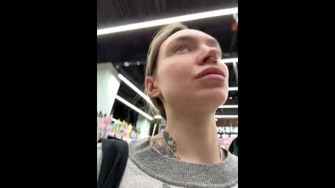 miss_elfie @ stripchat on 20241204