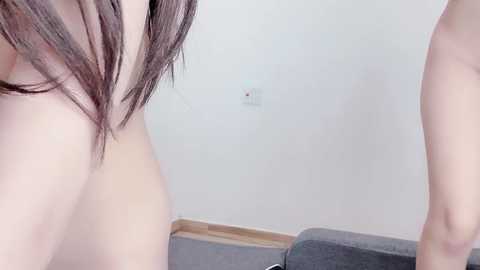 Media: mono_stewardesss Stripchat 2024-12-04 07:29:00