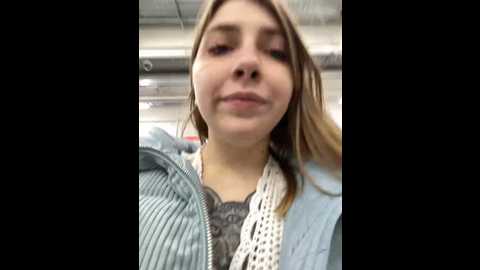 Media: sunny___bunny Stripchat 2024-12-04 16:23:00