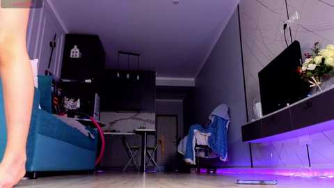 Media: tinki_winkii Stripchat 2024-12-04 14:25:00